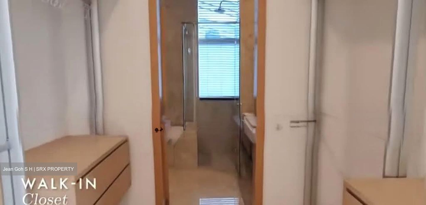 Marina Bay Residences (D1), Condominium #571616331